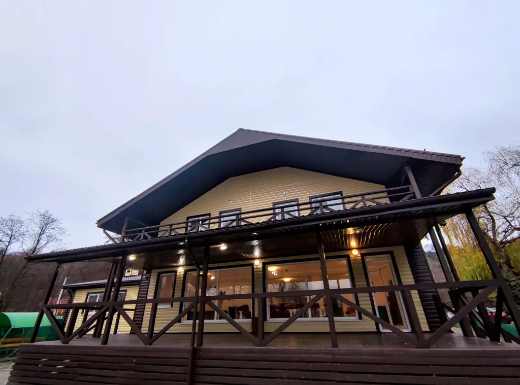 Большой коттедж с русской баней — аренда посуточно в Чертовицы