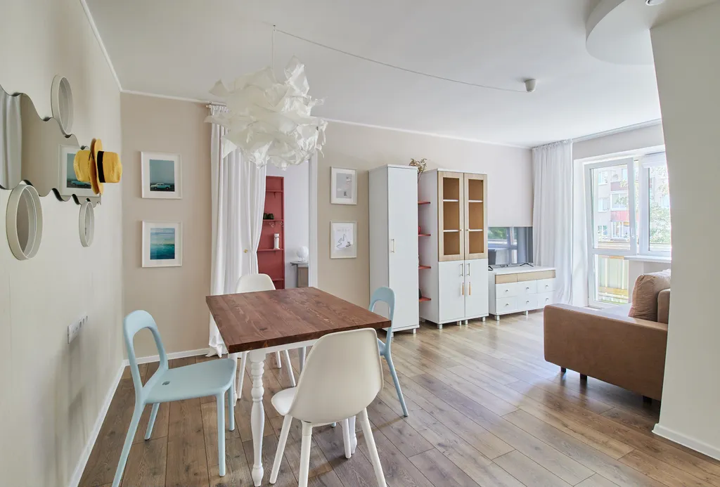 Бежевый Шёпот