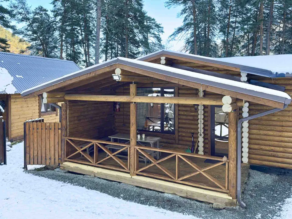 Жилой дом из сруба