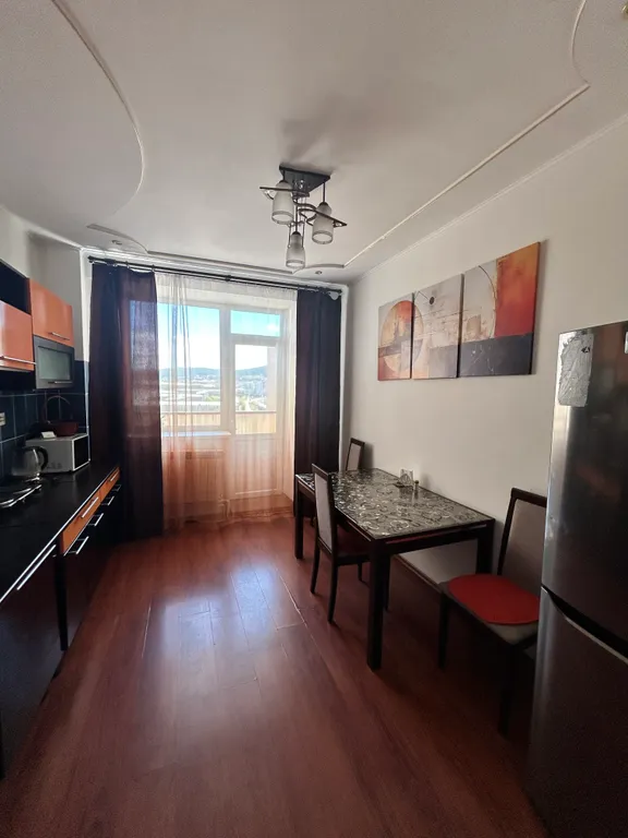 Квартира с отличной транспортной доступностью — аренда посуточно в Улан-Удэ