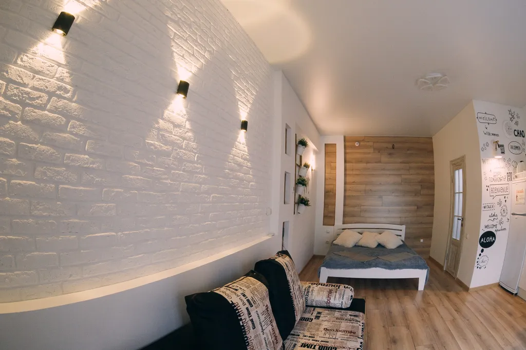 Уютная квартира в самом центре города, напротив института НПИ