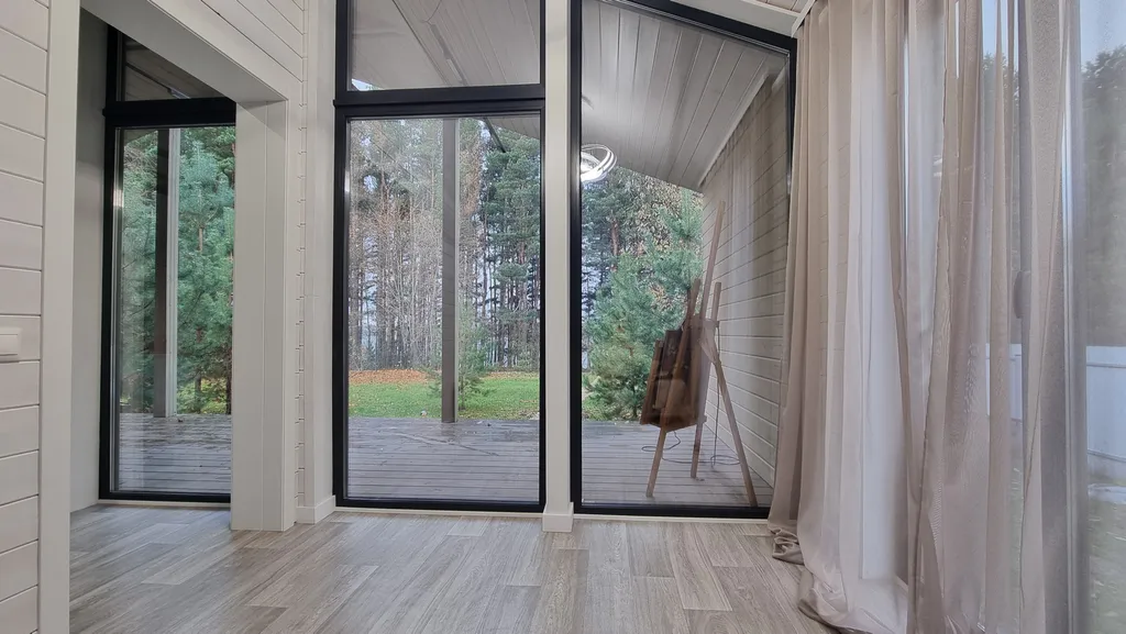 Коттедж Стильный барнхаус с горячей купелью фурако с видом на воду — Можайск