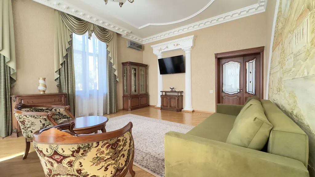 Люкс квартира в особняке Александра третьего