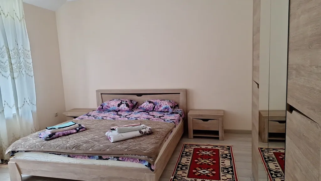 Домик на холме