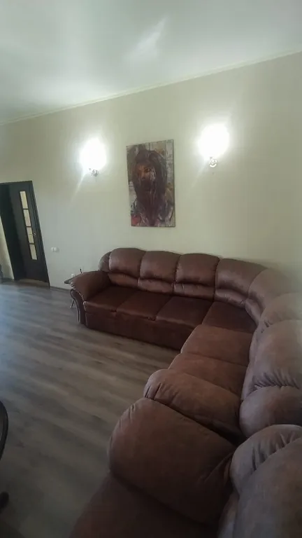 Весь первый уютный этаж с видом на природу