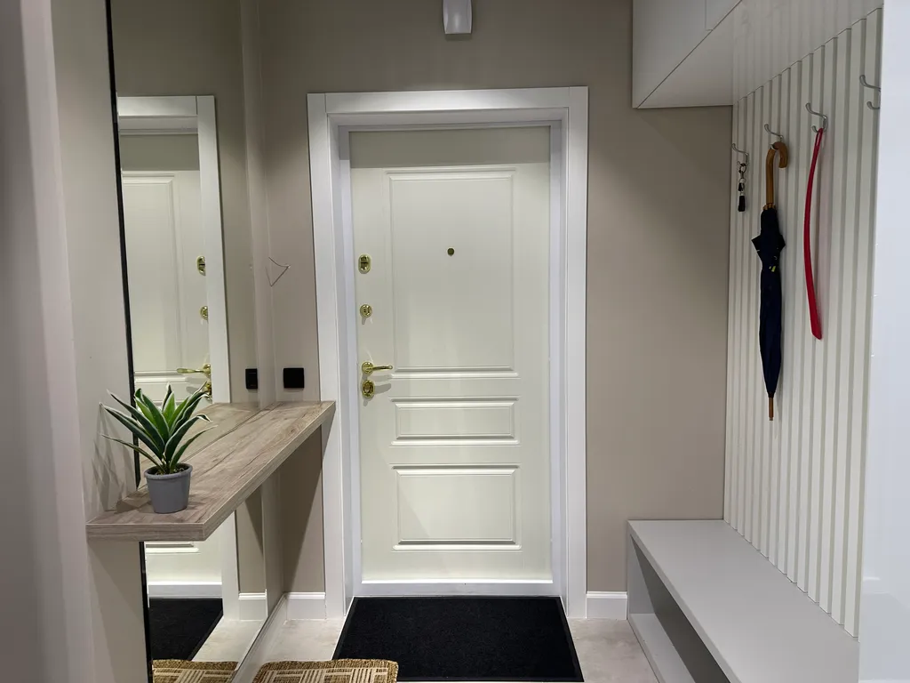 Штольц 2-ух комнатные апартаменты 75м