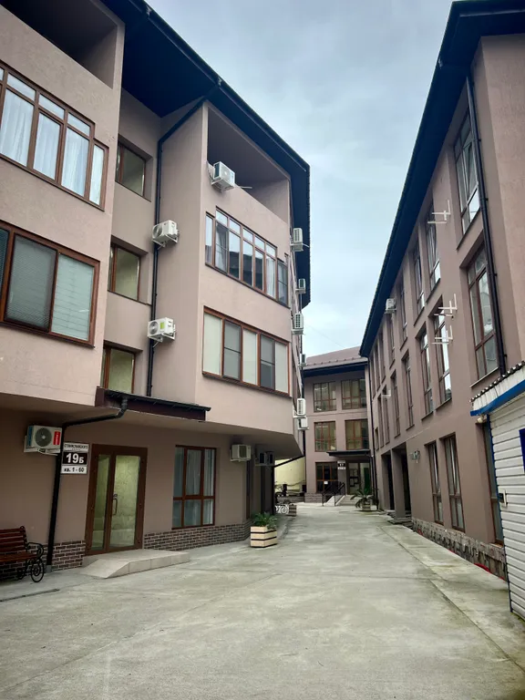 Квартира Квартира Уютная студия в центре Адлера — Сириус