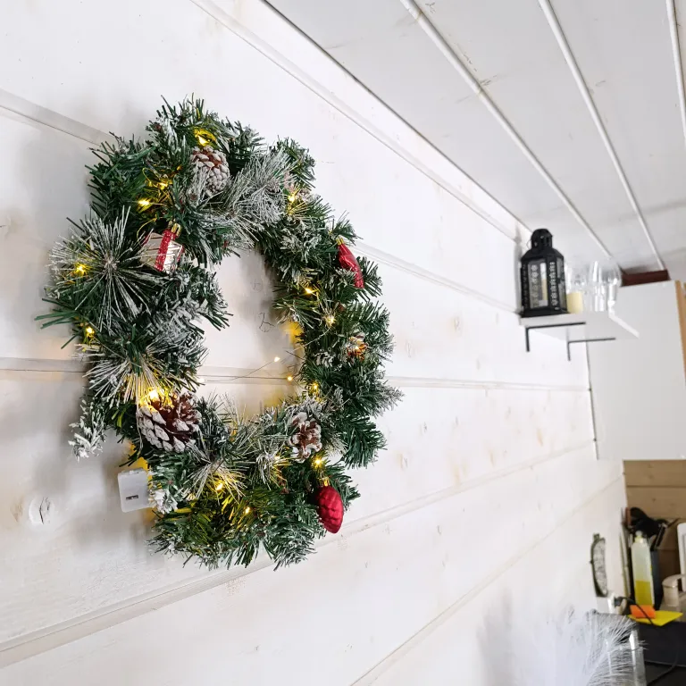 Коттедж Домик у реки с террасой — Тосно