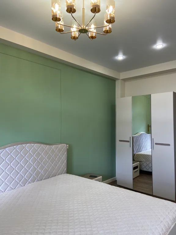 Современная квартира в центре с видами на горы