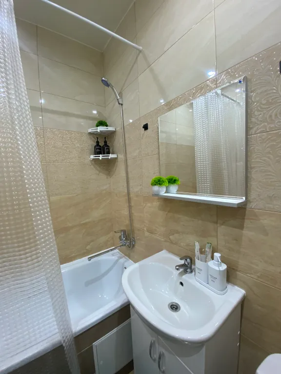 Новая уютная студия в развитом районе с кондиционером