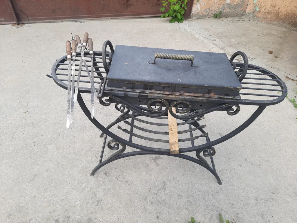 Дом с баней и бассейном