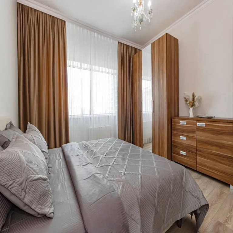 Светлая и уютная квартира в центре города с прекрасным видом