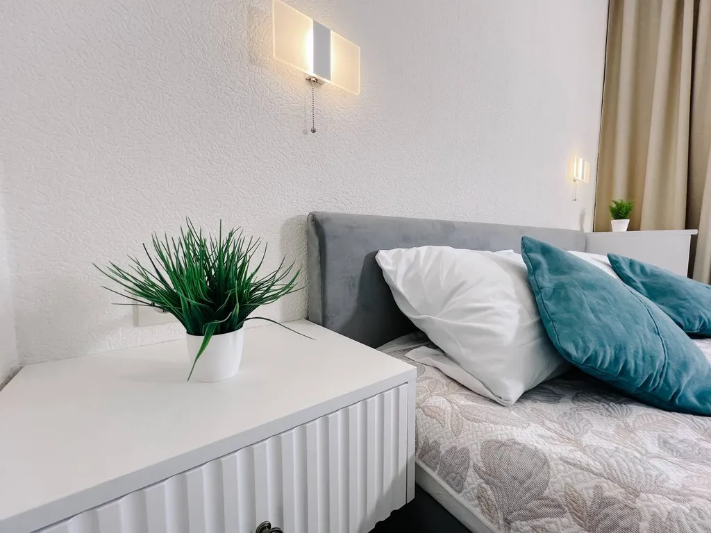 Комфортные двухкомнатные апартаменты в спальном районе города