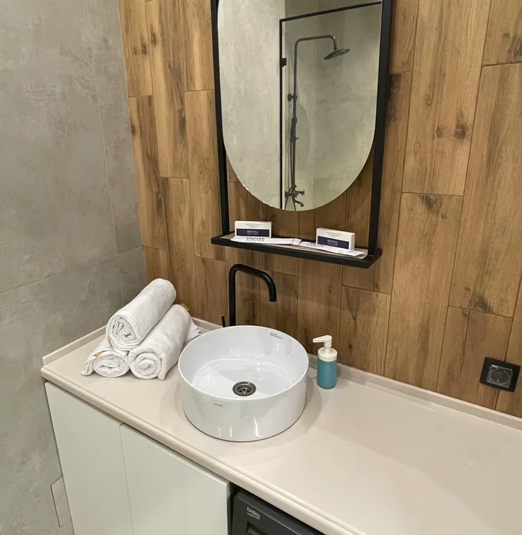 Апартамент лофт Левый берег