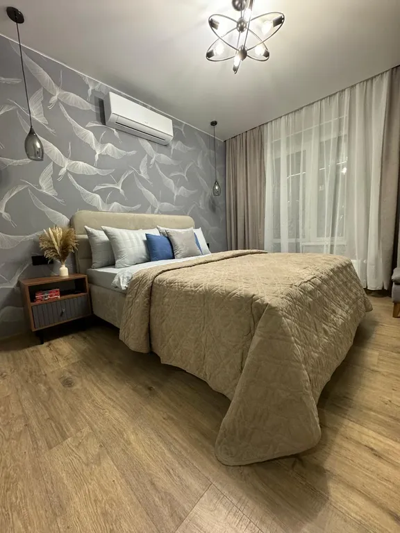 Квартира рядом с тц Арена,леруа мерлен, близко до Аэропорта