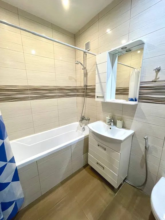 Евродвушка у моста к Крокусу