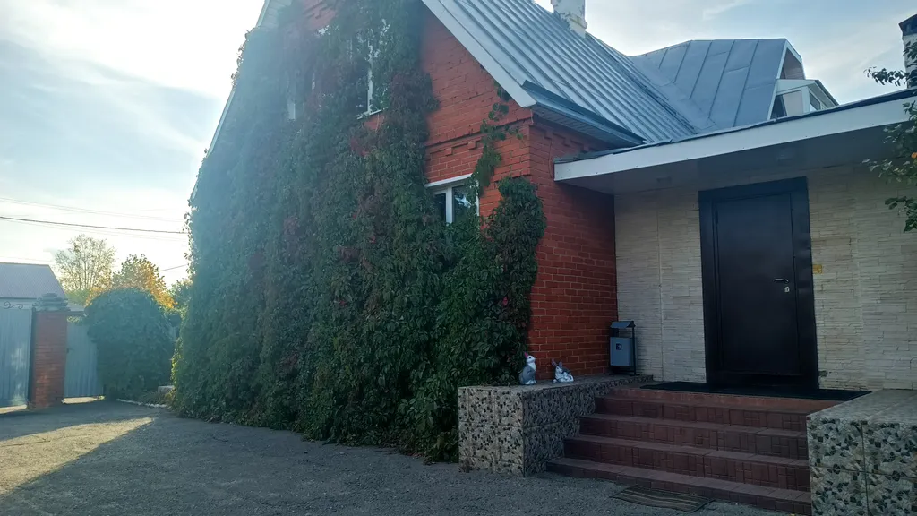 Дом - коттедж У Федота в черте города