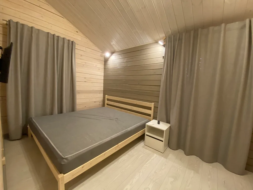 Дом шале рядом с городом