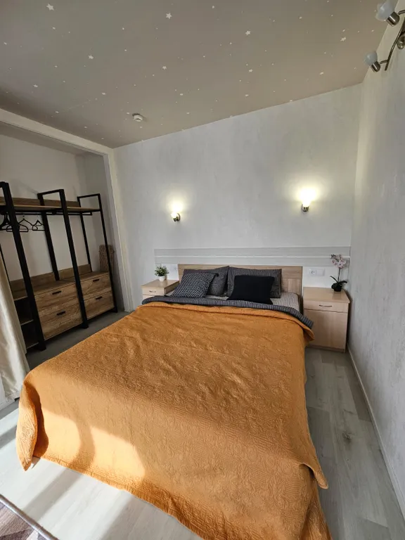 Дом вдали от дома