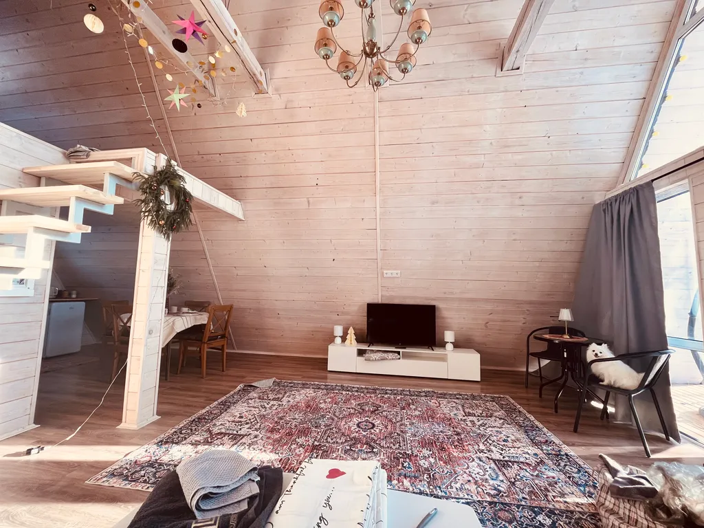 Уютный домик-шале вдали от города