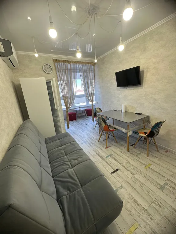 Квартира Апартаменты с видом на бассейн — Анапа