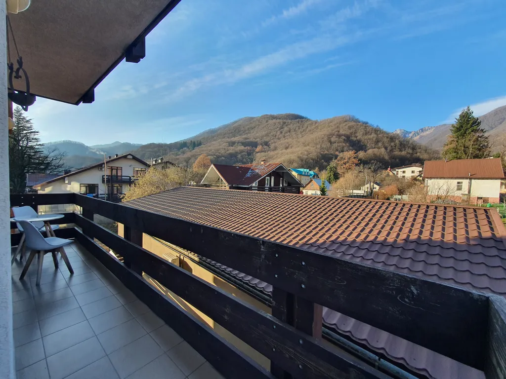 Большая дизайнерская студия с потрясающей панорамой на горы