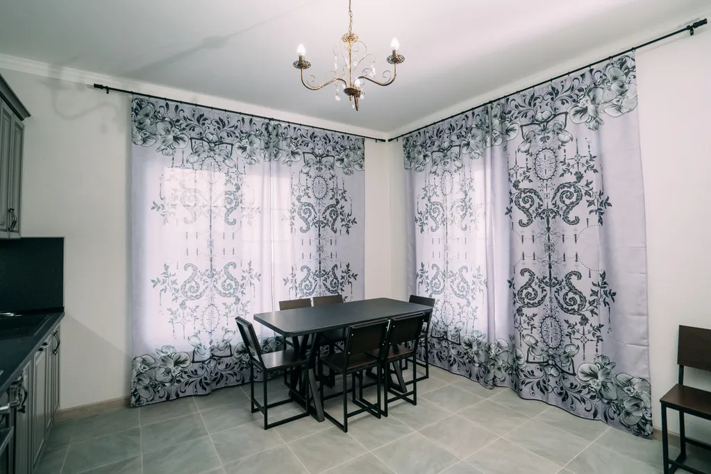 Вилла в горах с великолепным видом на долину и море