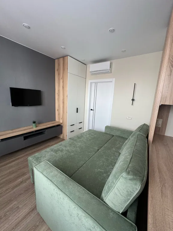 Студия на берегу реки Северная Двина