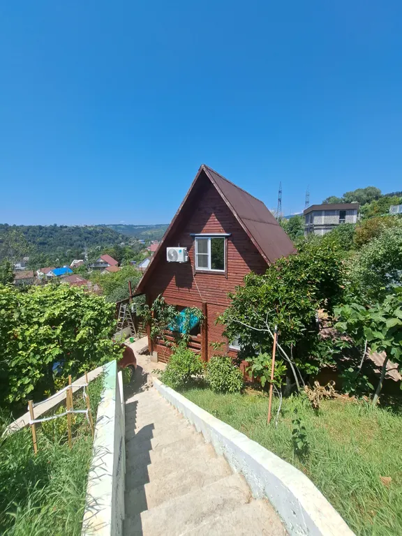 Дом с террасой и мангальной зоной