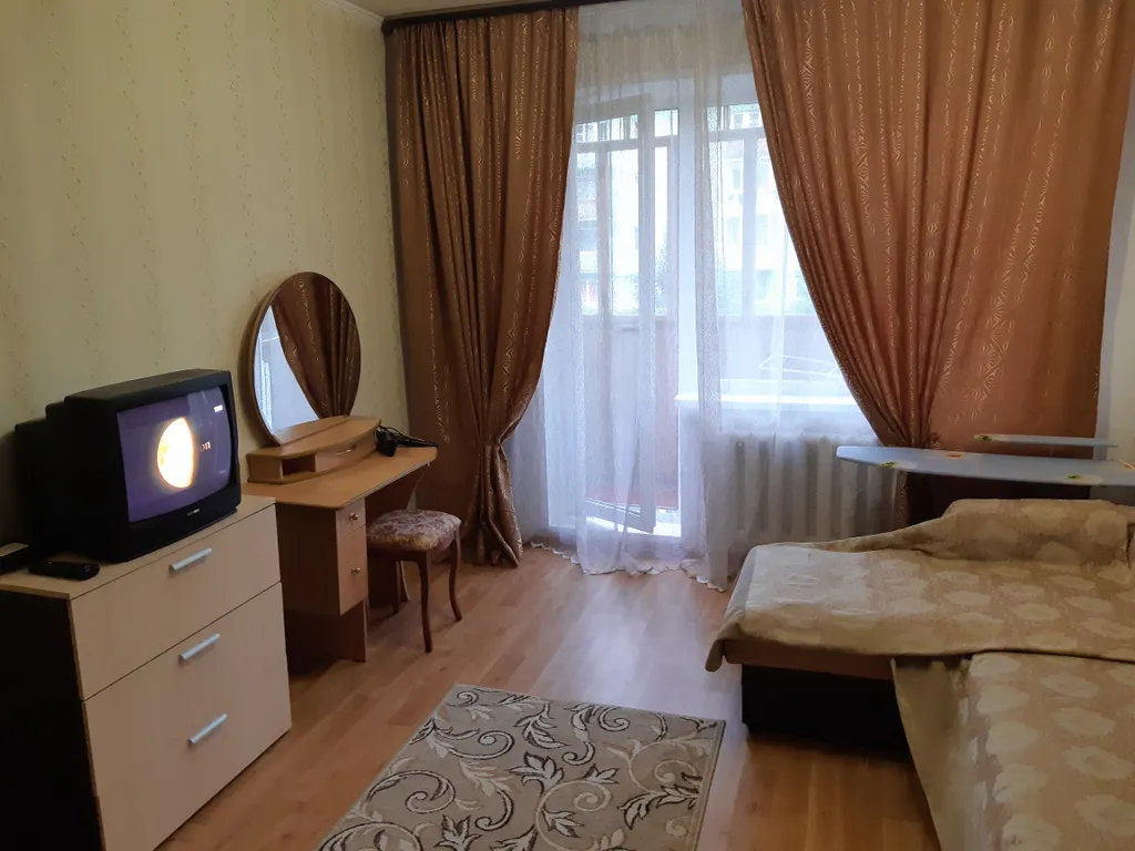 Квартира Квартира Академгородок, однокомнатная,  клиника Мешалкина — Новосибирск