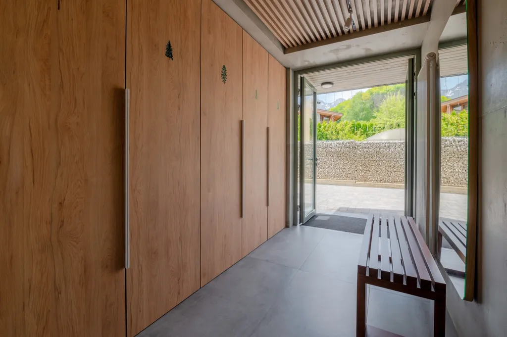 1-комнатные апартаменты с видом на горы и бассейном