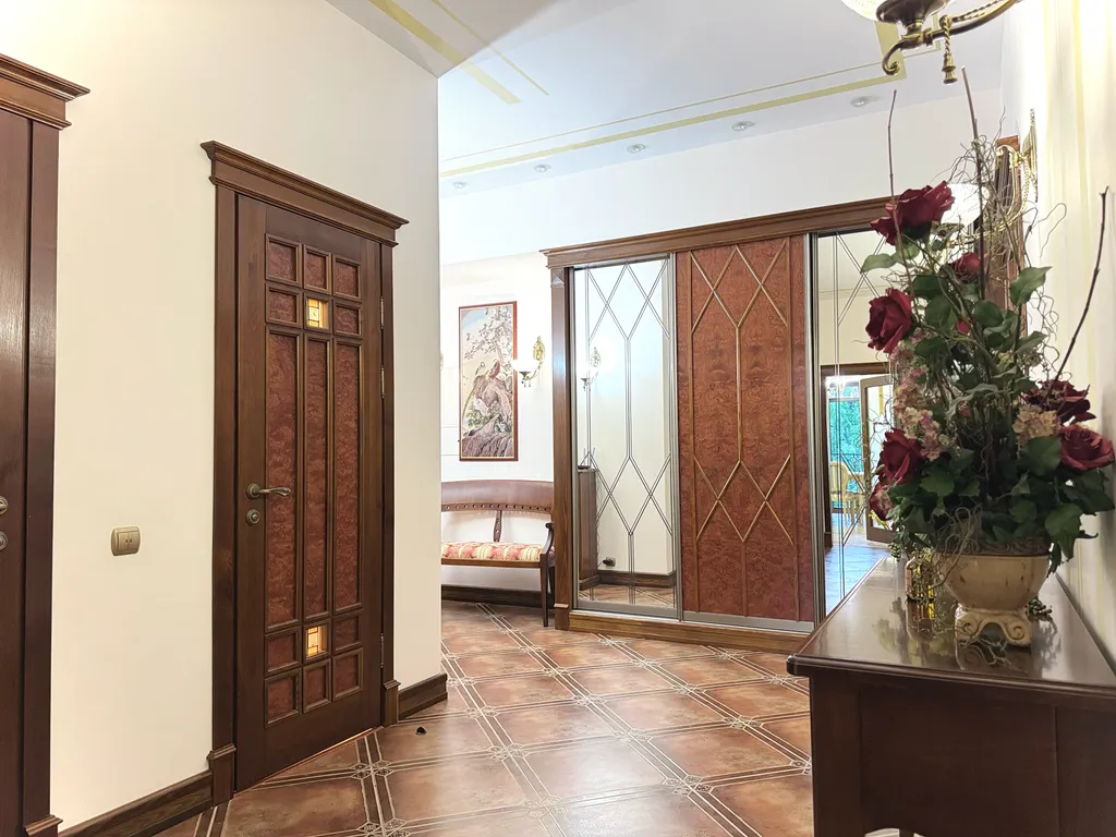 Квартира 3-к квартира в Светлогорске возле Тихого озера — Светлогорск