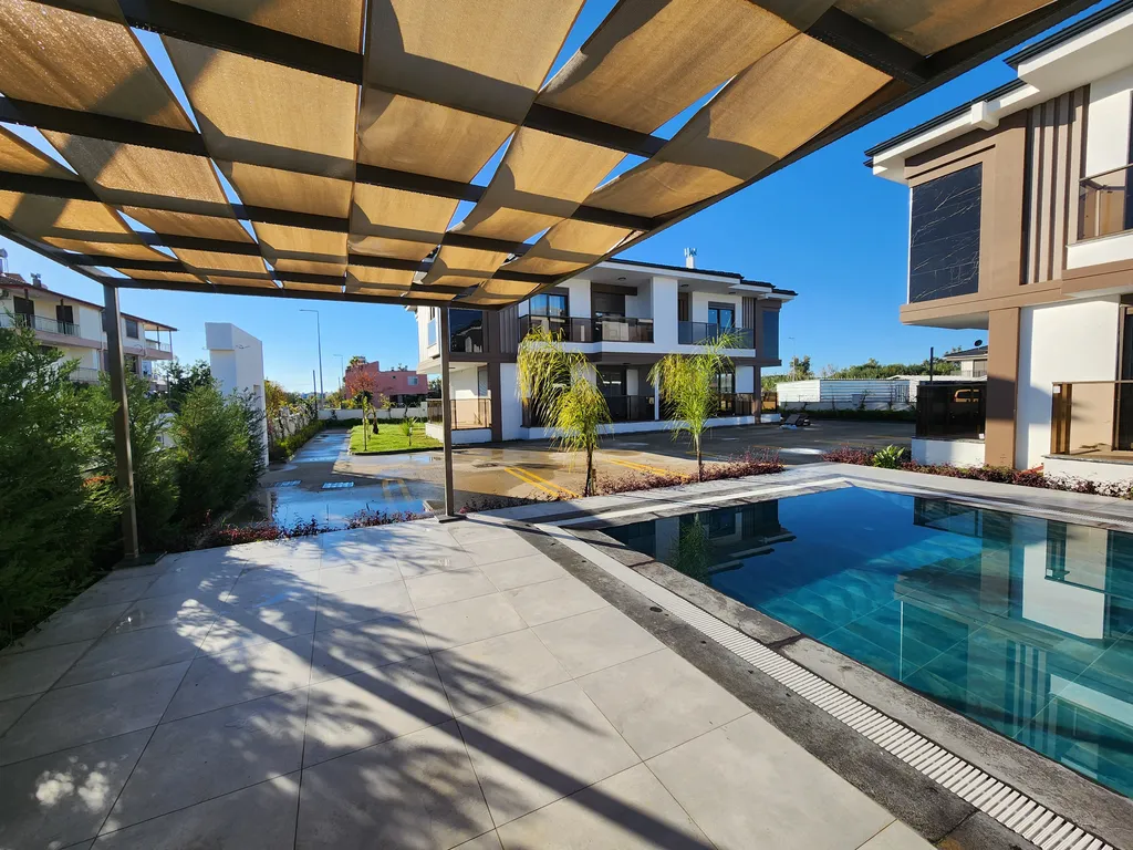 Квартира в комплексе с бассейном недалеко от пляжа