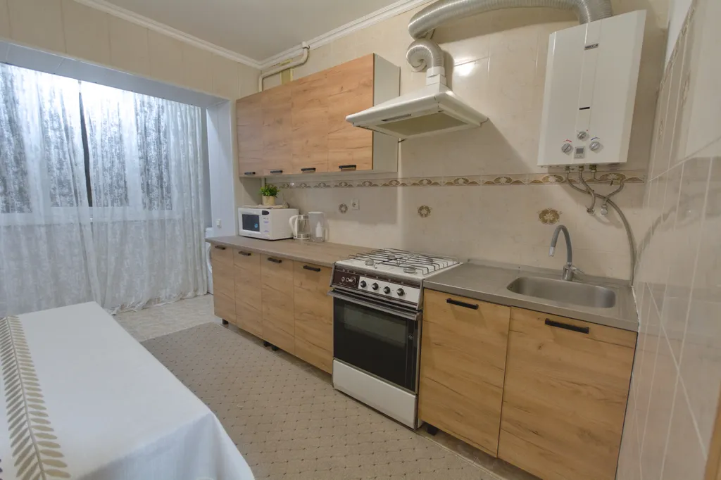 Просторная 2 ком. квартира в центре Нальчика у Атажукинского парка