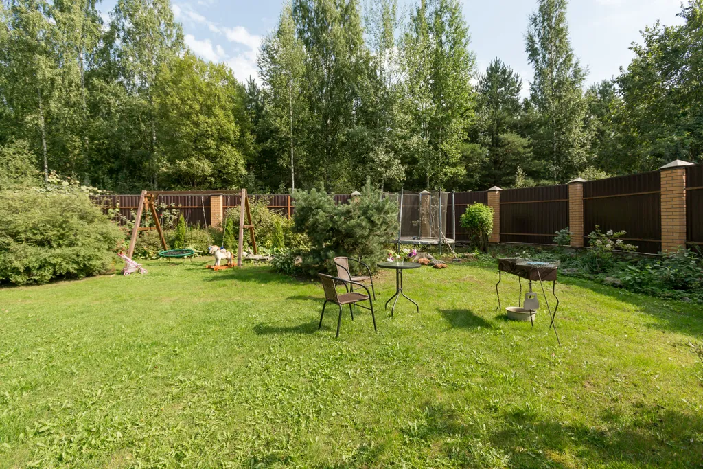 Дом с удобствами и шикарным садом для полноценного отдыха