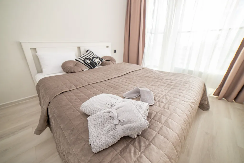 Евродвухкомнатная квартира на Чкалова 18 для 4 гостей