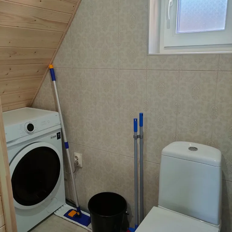 Таунхаус на 2 квартиры около моря