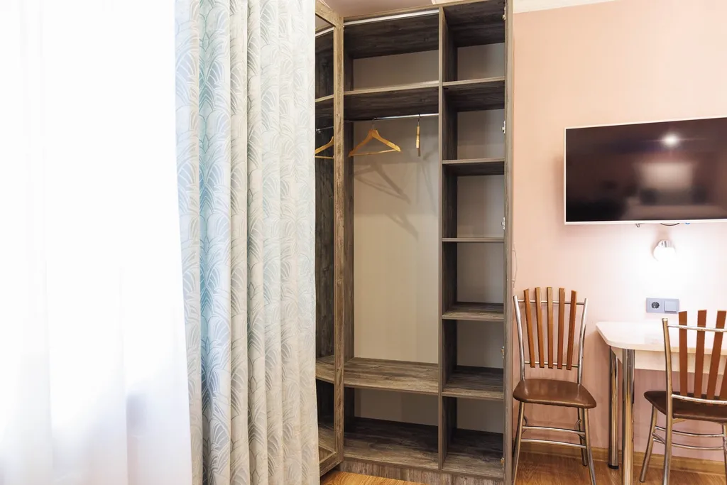 4-комнатная Квартира