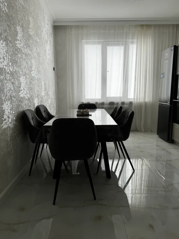 Квартира Большая, красивая квартира — Махачкала