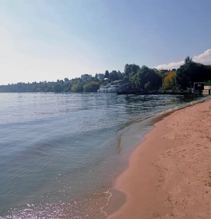 Дом с фурако на берегу Волги