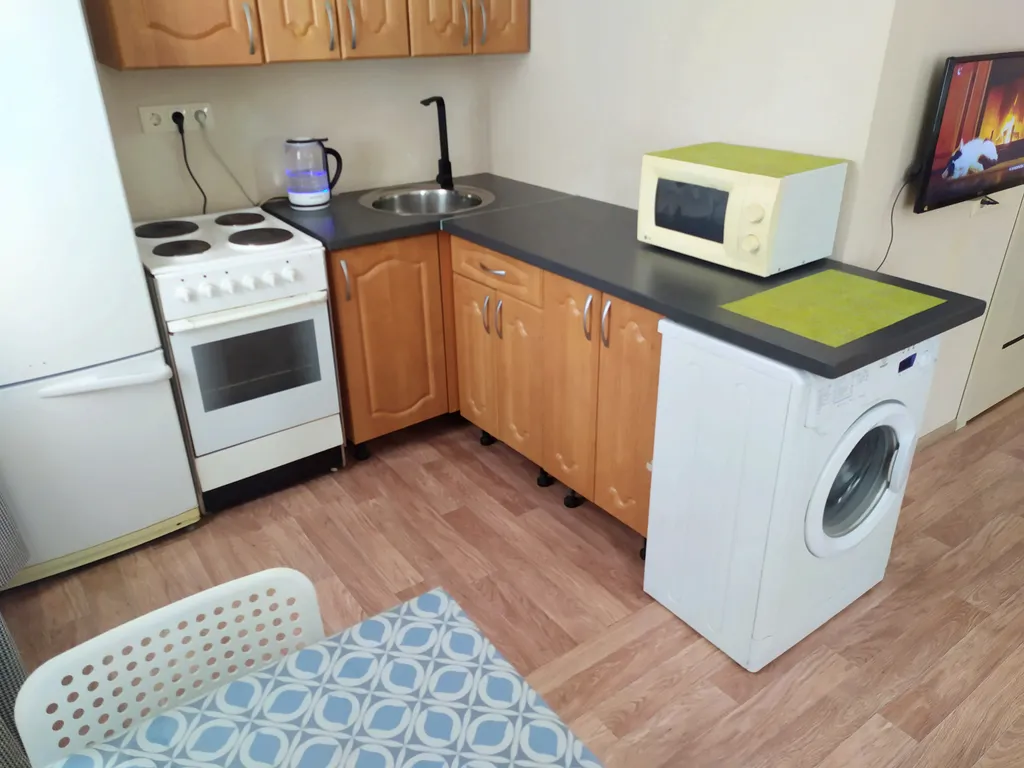 Квартира Уютная квартира возле метро Золотая нива — Новосибирск