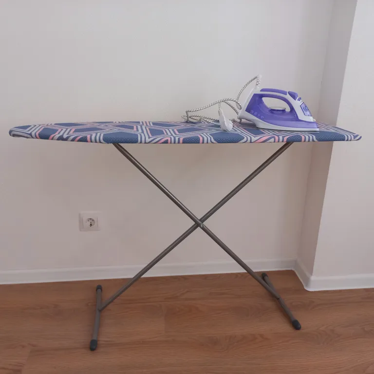 Новая, просторная квартира