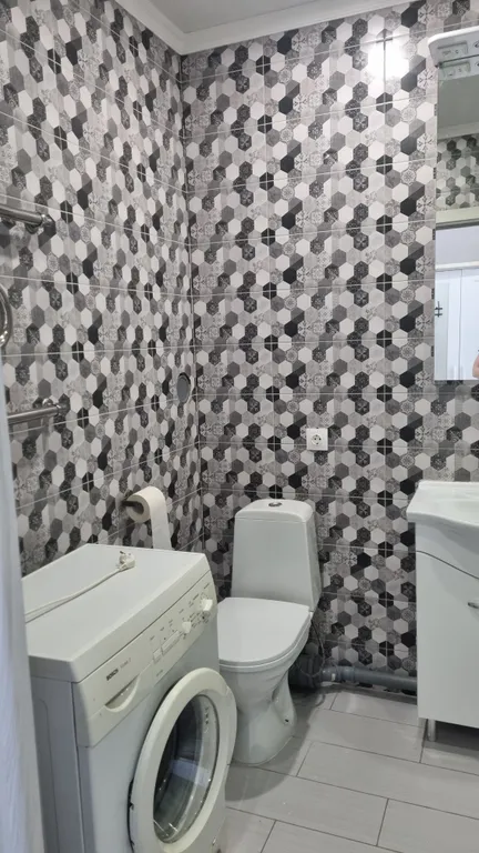 Стильная студия с ремонтом в новом ЖК Укроп