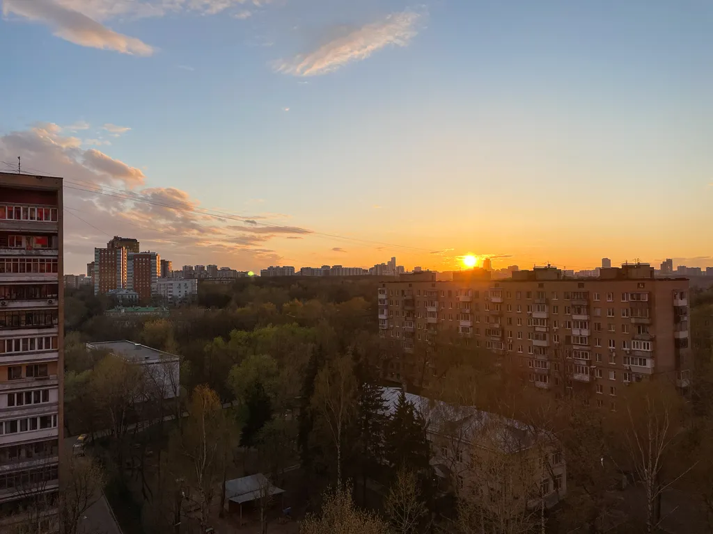 Квартира Уютная квартира с большим балконом у озера и парка — Москва