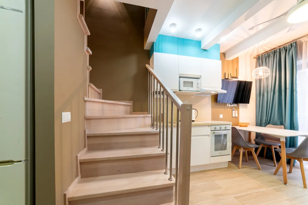 Двухуровневый апартамент около моря с бассейном в ЖК Морской квартал