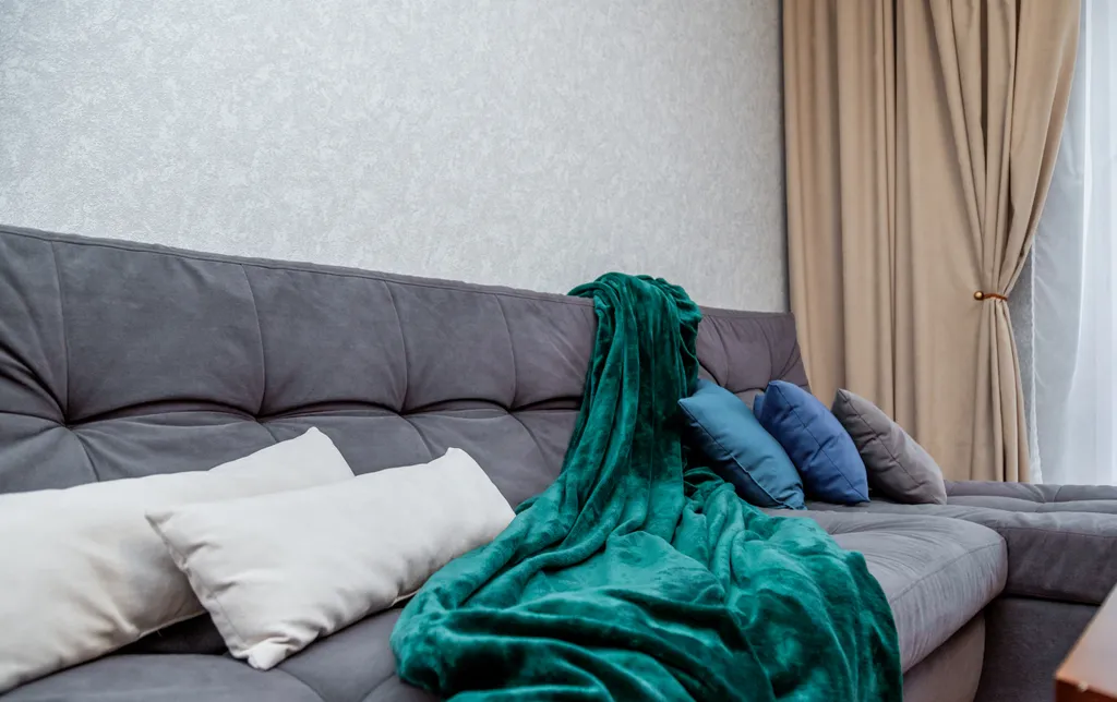 Просторная двухкомнатная квартира на берегу Енисея