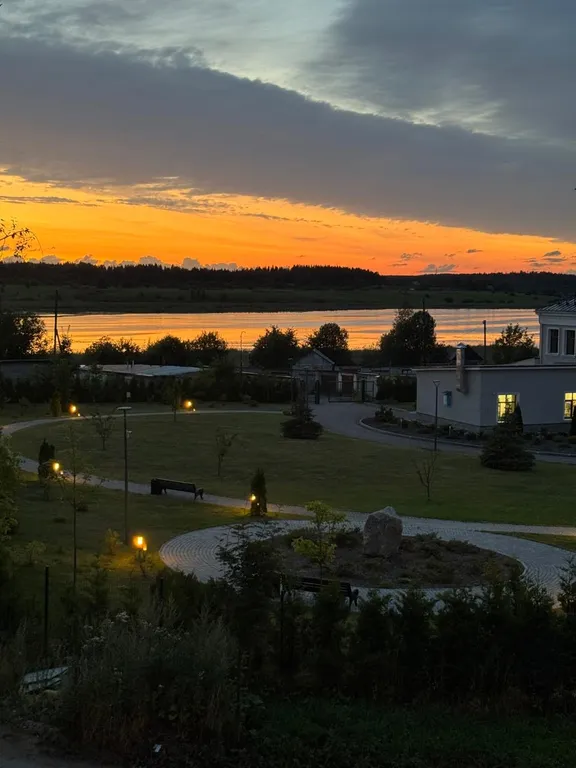 Квартира с видом на озеро Айранне недалеко от ЖД вокзала