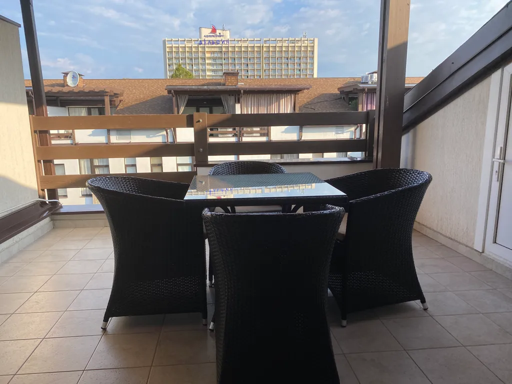 4-комнатная Квартира