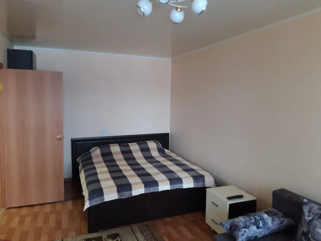 Уютная и чистая квартира — аренда посуточно в Орск