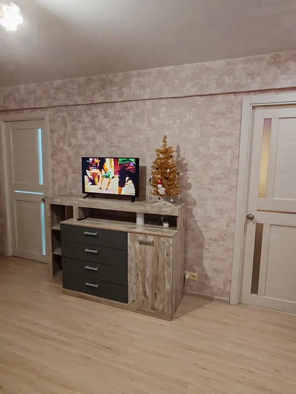 3-комнатная Квартира — аренда посуточно в Коряжма